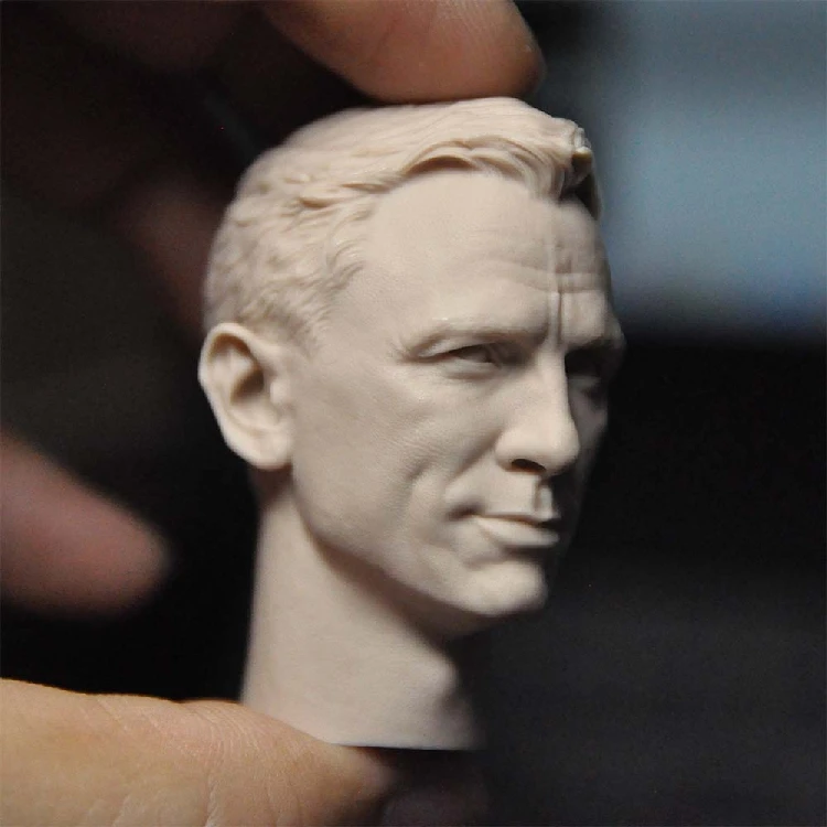 

1/6 Scale James Bond 007 Daniel Craig Smile Version Unpainted Head Model for 12''Figures Body DIY