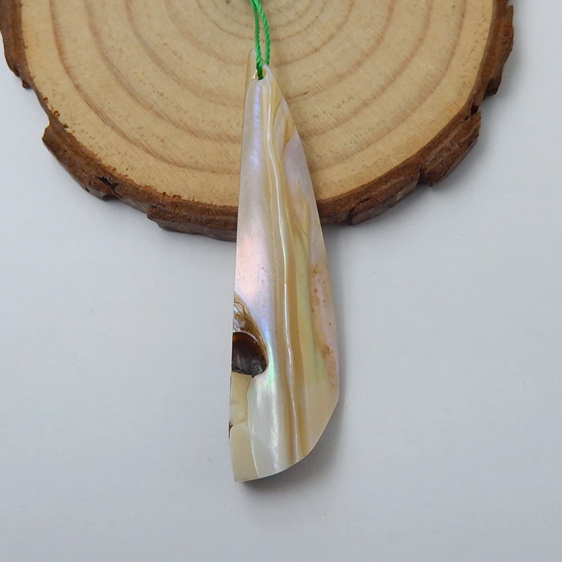 

Sale 1Pcs Shell Fashion Pendant Bead 50x12x7mm 5g