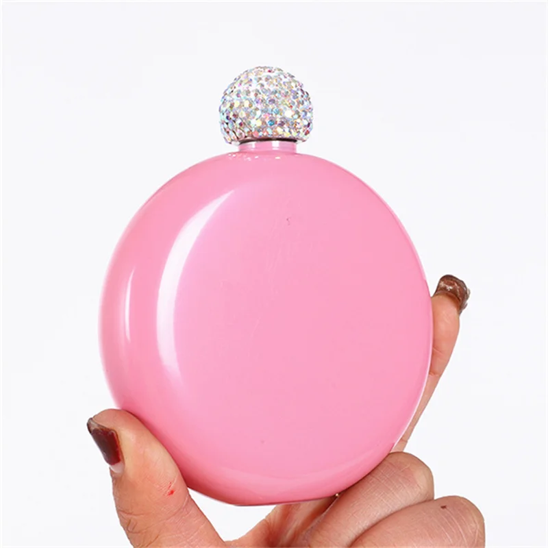 

Portable Hip Flask Mini Liquor Whisky Flagon with Diamond Cap 304 Stainless Steel Round Hip Flask Color Ladies Wine Bottles