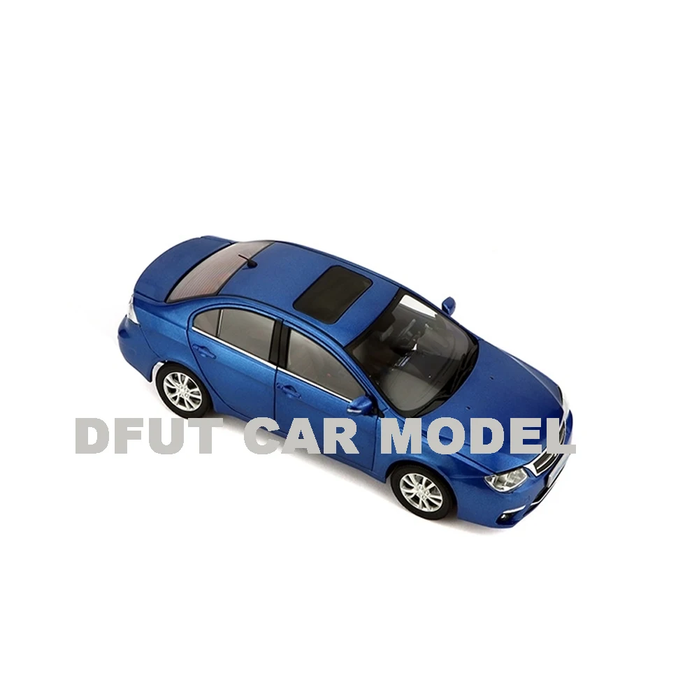 Литая модель автомобиля FORTIS 1:18 из сплава игрушки для детей рождественские