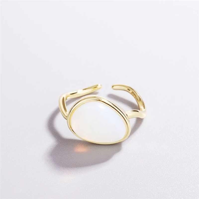 

Aestethic Elegant Jewellery Geometric Oval Shell 925 Silver Color Female Resizable Opening Rings 958