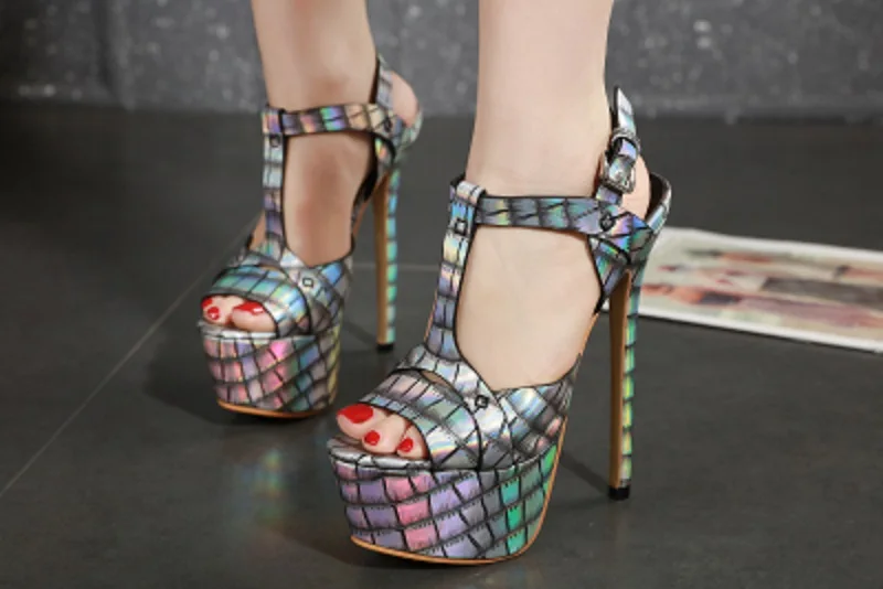 Летний комплект одежды в европейском и американском стиле С металлическим с