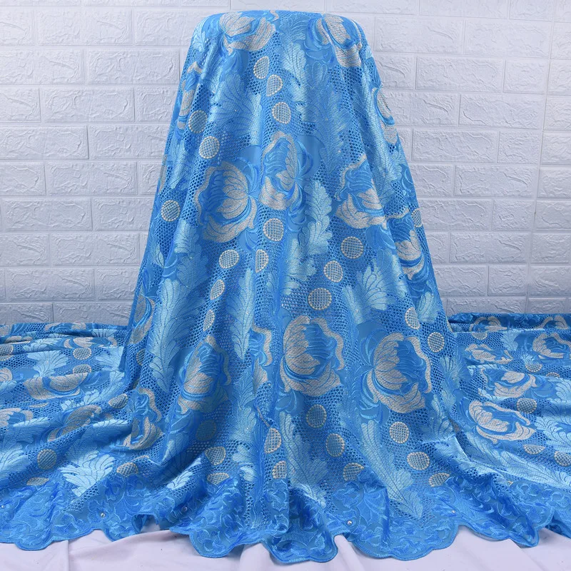 

Zhenguiru High Quality Blue Swiss Voile Lace Fabric 100% Cotton African Fabric Flowers Embroidery Nigeria Fabric For Party A2116