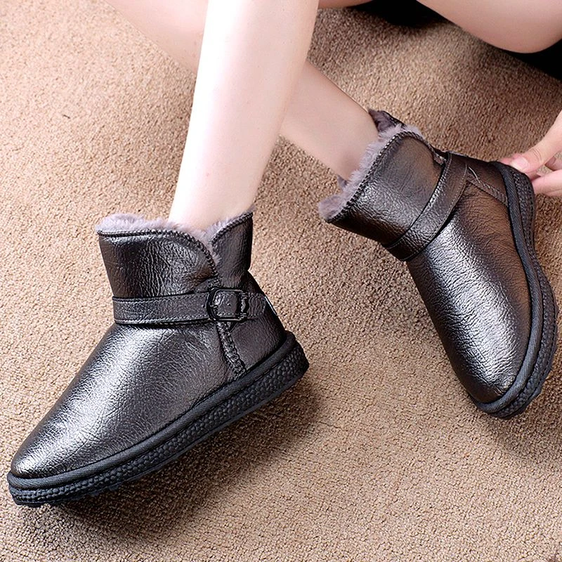 

Новинка 2021, модные трендовые стильные женские ботильоны на осень и зиму, удобные и теплые короткие плюшевые женские зимние ботинки, размер 44