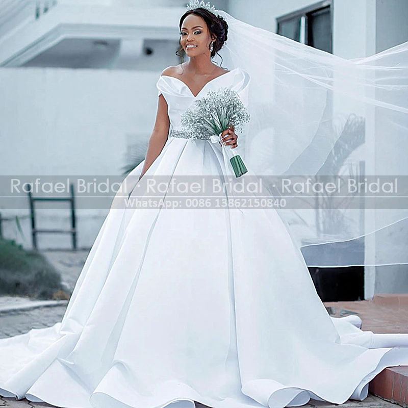 

2021 White Satin Wedding Dress For Women Shiny Beads Crystal Pleat A Line Off Shoulder Long Bridal Dresses Gown