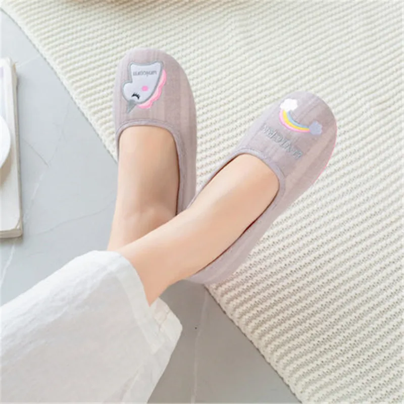 Домашние мягкие дышащие тапочки для беременных с единорогом Нескользящие