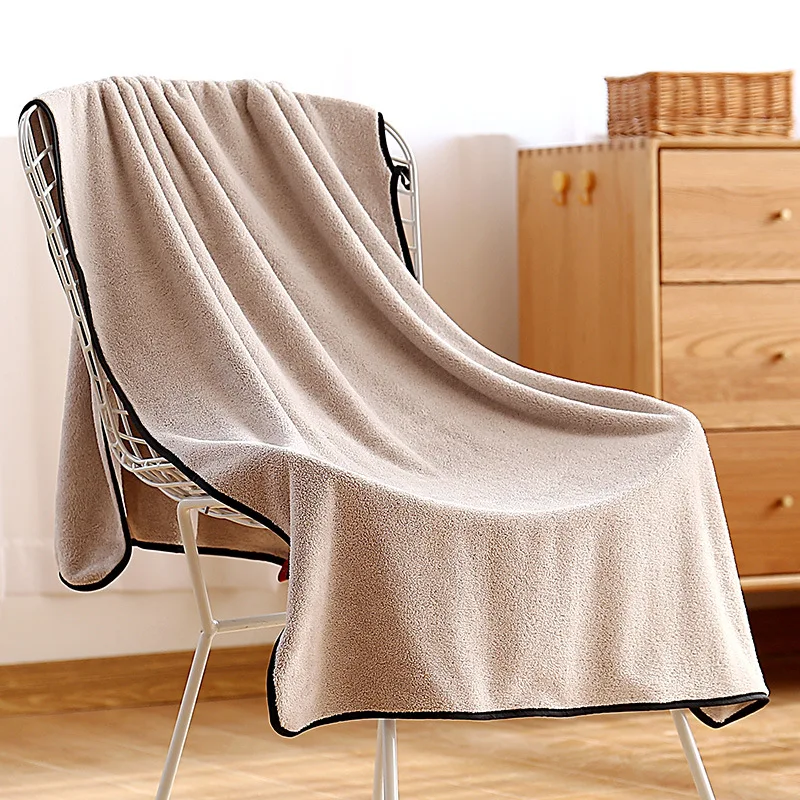 Банное полотенце из кораллового флиса мягкое влагопоглощающее быстросохнущее