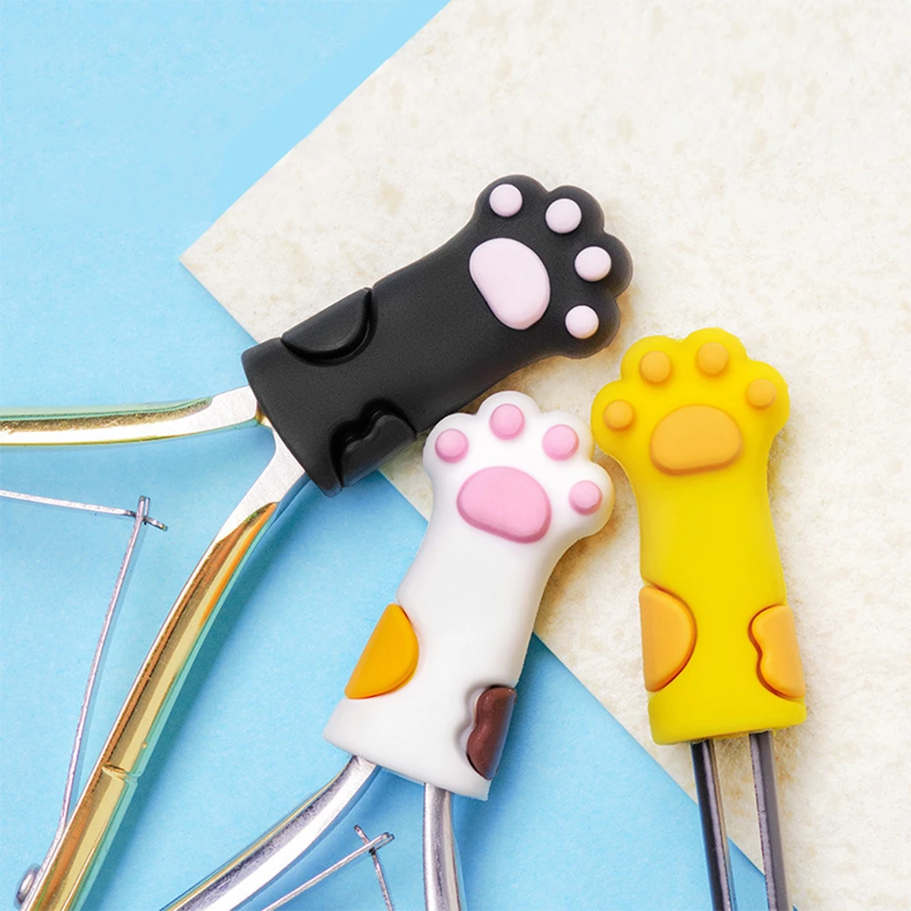 

1Pcs Cat Paw Plastic Nipper Cover Protective Sleeve For Nail Cuticle Scissors Manicure Pedicure Tools Dead Skin Tweezers Cap