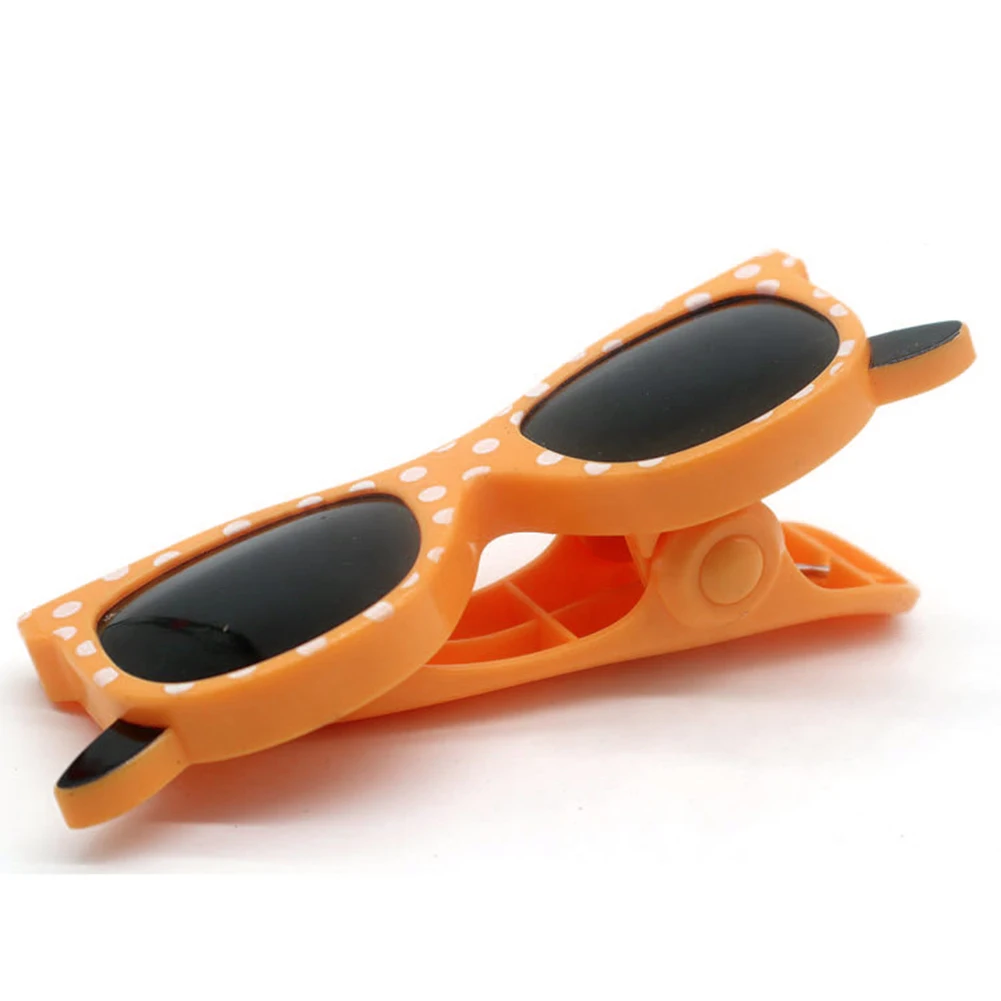 

Beach Towel Clip Imitation Children's Sunglasses Beach Clips Plastic Thickening Clip