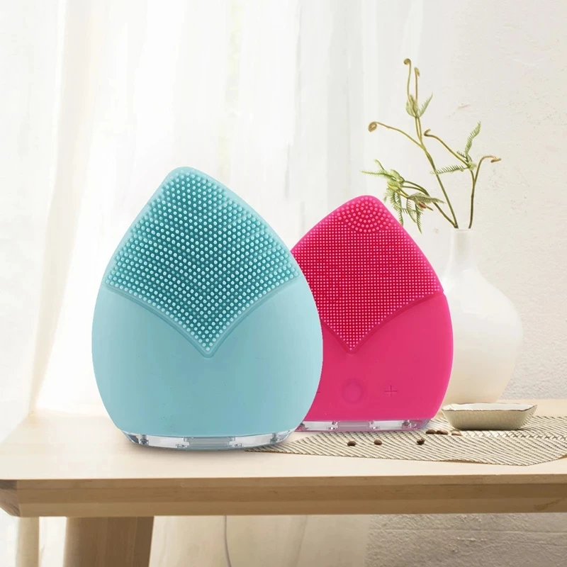 Электрическая силиконовая щетка для очищения лица электрическое