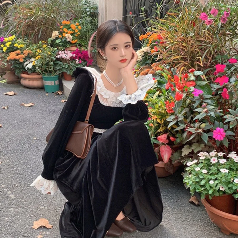 

French Retro Temperament Palace Style Velvet Dress Slim Lace Midi Korean Dress Women Elegant Party Evening Dress One Piece Dress