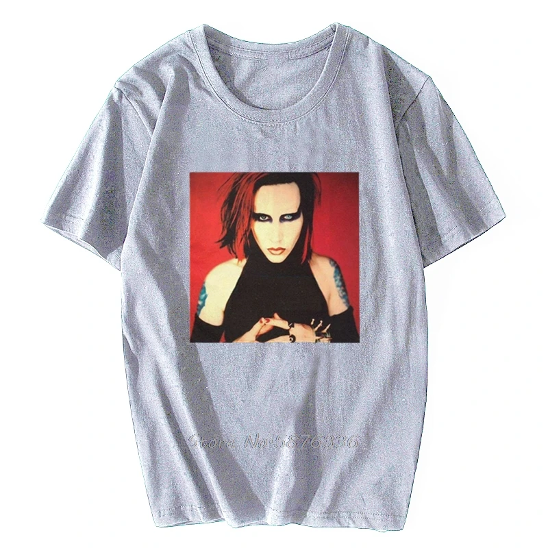 Футболка мужская с коротким рукавом круглым вырезом и графическим принтом |