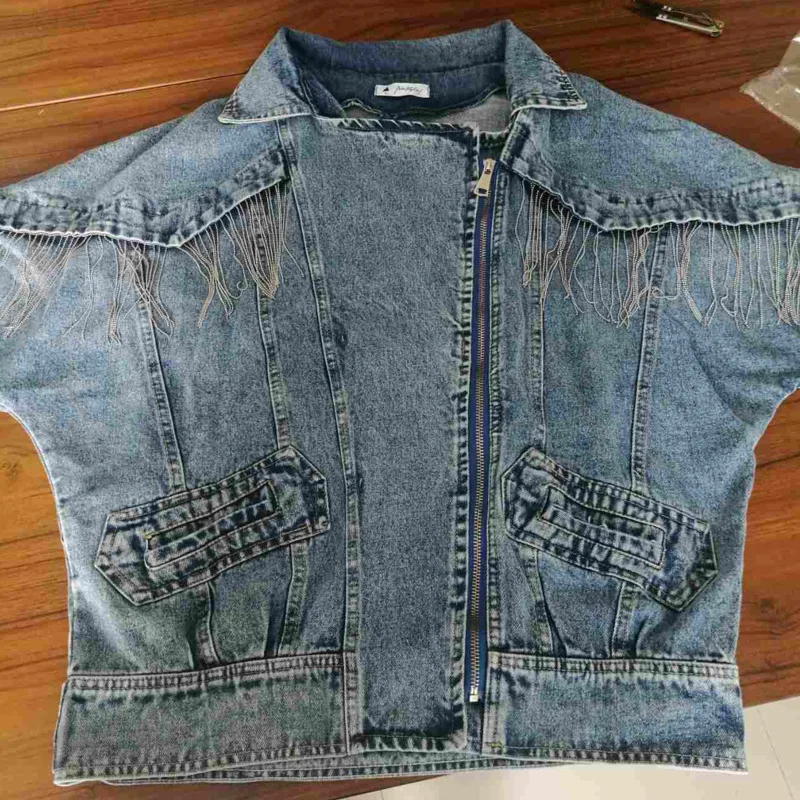 Женская джинсовая куртка с длинным рукавом цепочкой и кисточками|Женские куртки|