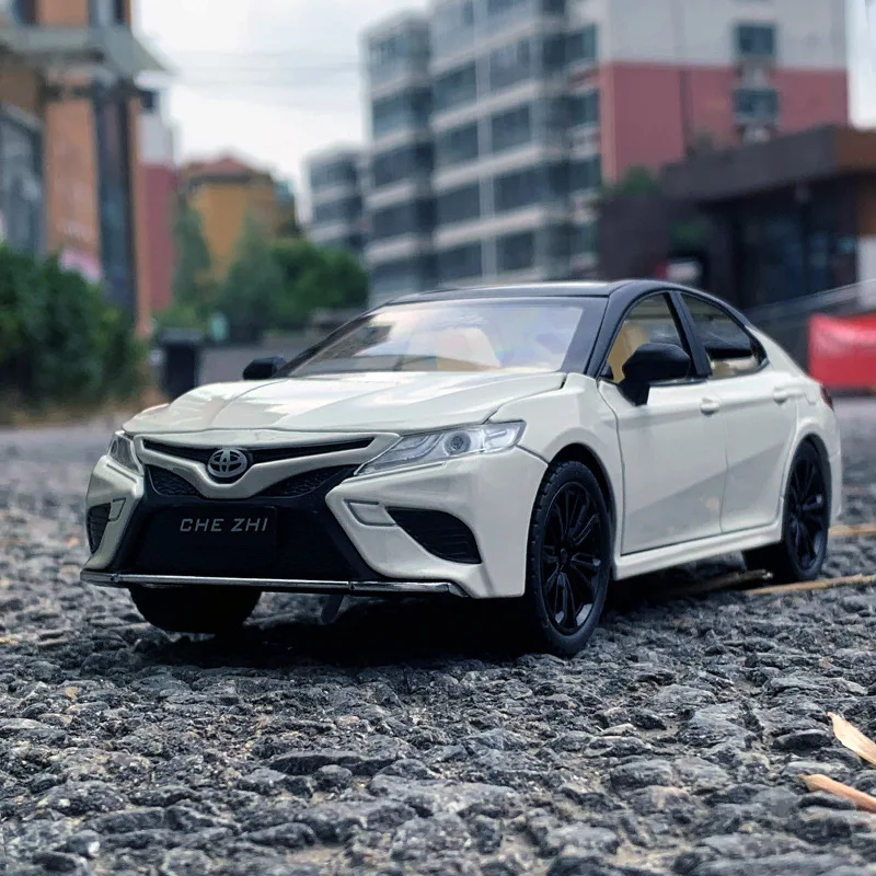 Детские игрушки TOYOTA Camry CheZhi 1:24 сплав автомобиль Подарки для детей имитация