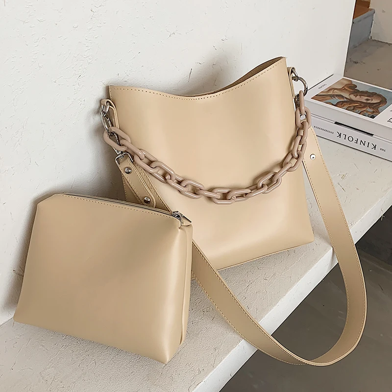 

Acrylic Chain Design Small Bag PU Leather Crossbody Bags For Women Bag 2020 Trend Travel Bucket Bags Shoulder Handbags Black