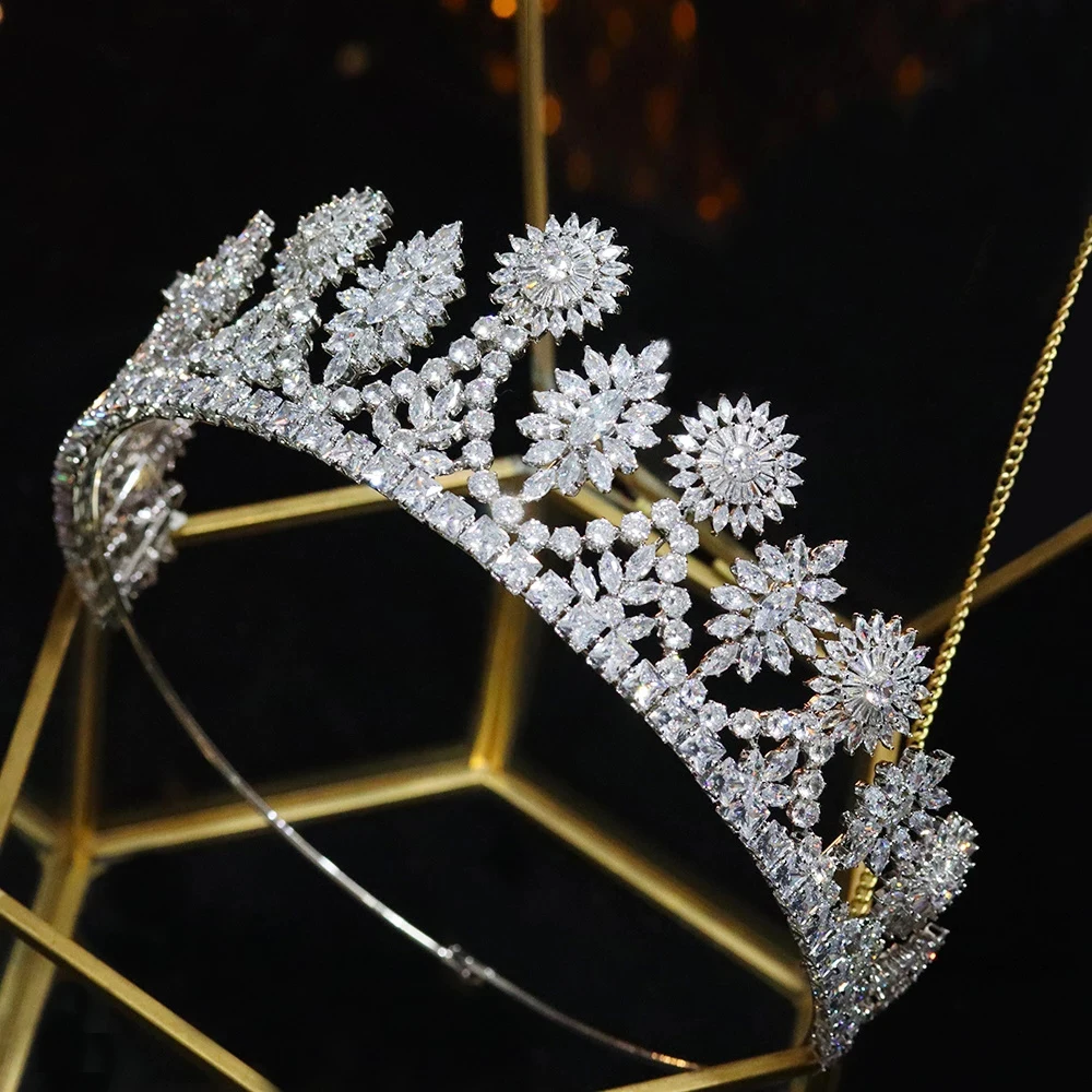 

Sparkly Universe Miss Crown Rhinestone Big Wedding Headwear Bridal Hair Accessories Women Hair Band Brides Crown Tiaras