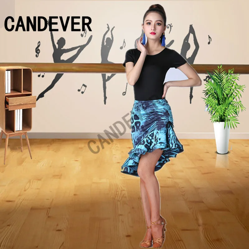 Женское платье для латиноамериканских танцев черное трикотажное с цветочной