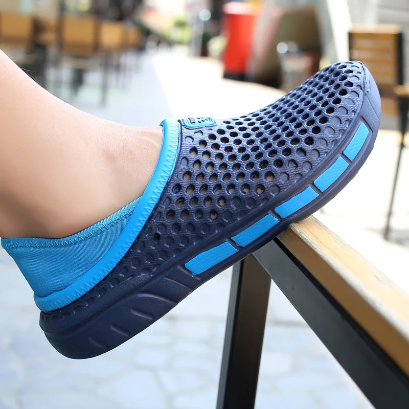

Summer Sandals for Beach Sports Women Men's Slip-on Shoes Slippers Female Male Croc Clogs Crocks Crocse Water Mules D820