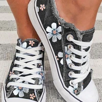 2021 women floral sneakers classic retro ladies denim fabric lace up casual canvas shoes outdoor large sized flats vulcanize