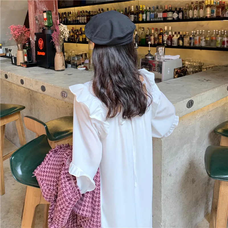 Нишевое ретро супер сказочное облегающее платье с воротником лепестком и