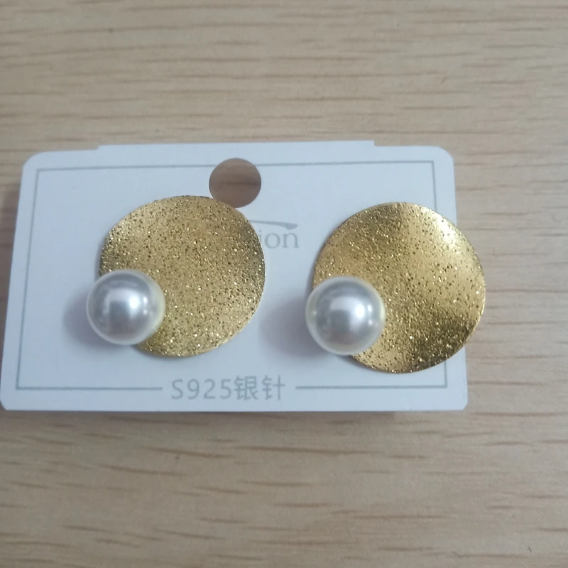 Модные Классические круглые металлические серьги-гвоздики с белым жемчугом