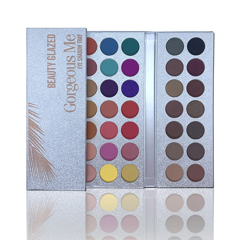 

Profession Powder Colors EyeShadow Palette Eyeshadow 63 With Professional Makeup Powder Blender Perfer Eye Shadow Tray Set