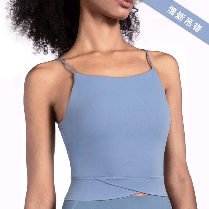 Спортивный бюстгальтер на бретельках для женщин поддерживающий с мягкими