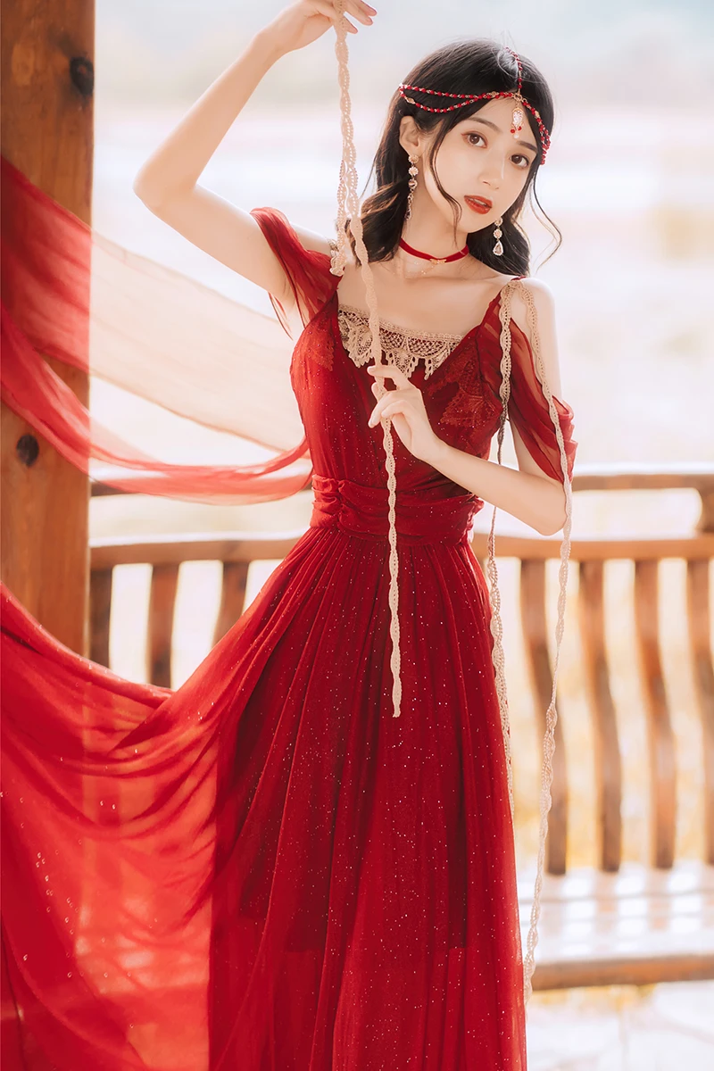 

Make holiday dress