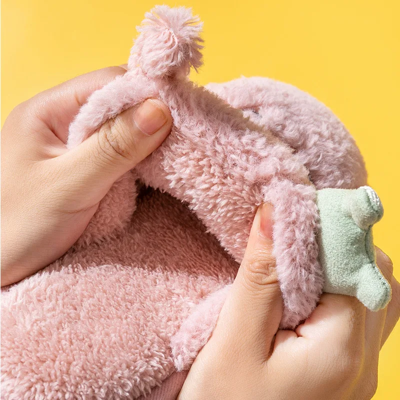 Winter Slippers for Boy Girl Frog Cartoon Cute Warm Flat Shoes Children Non-Slip Home Indoor Fashion Kids Slides Flip Flops |