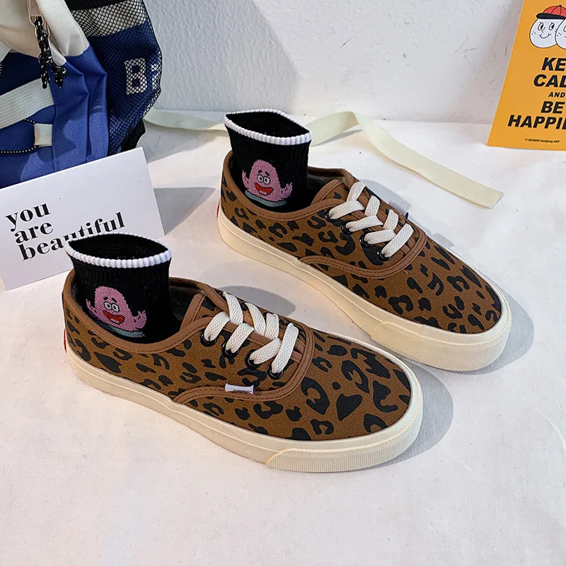 

Fujin Women Shoes Flats Winter Leopard Lace Up Slip on Winter Shoes Plush Inside Warm Fur Platform Flats Hot Shoes for Women