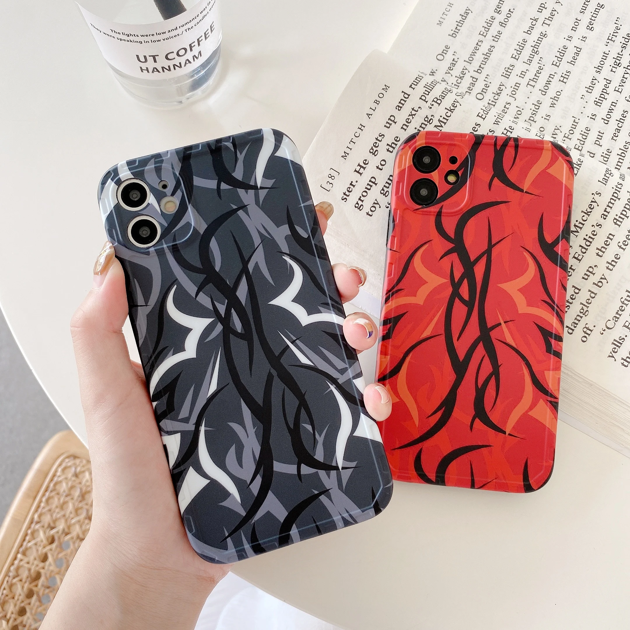 

Thorns phone case for iPhone7 iPhone8 iPhone 7 iPhone 8 iPhone 8 iPhone iPhone XR iPhone XS MAX