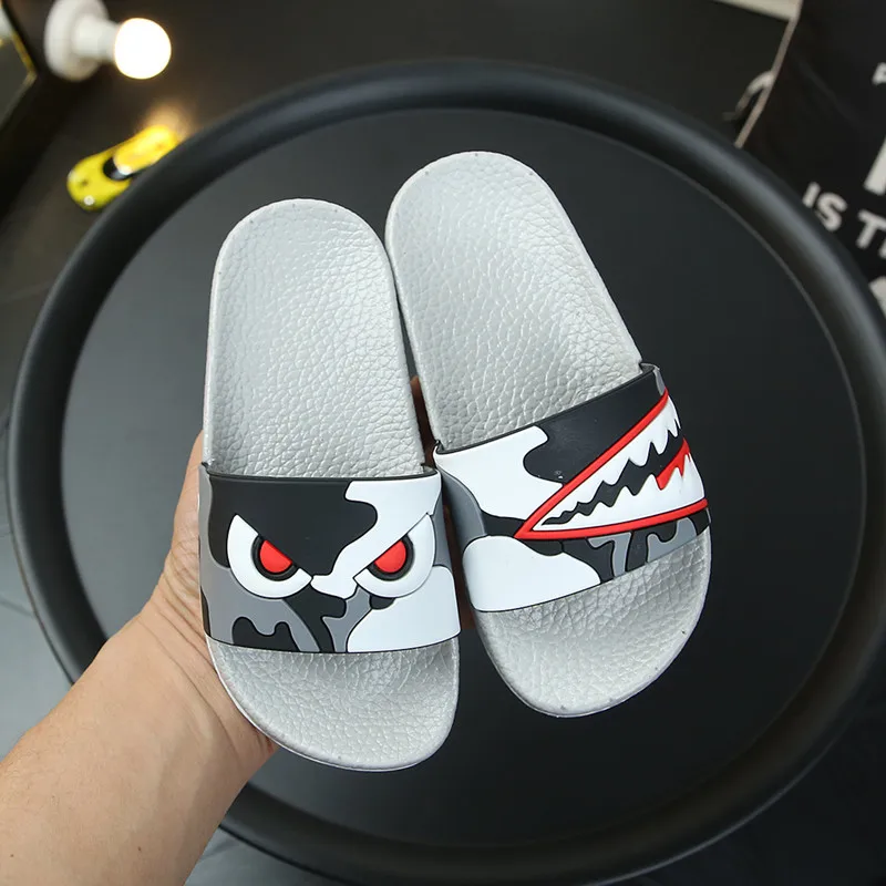 

2020 Summer Children's Slippers For Boys Girls Sandals Cartoon Shark Kids Flip Flop Home Bath Shoes Baby Casual Flat Beach Shoes