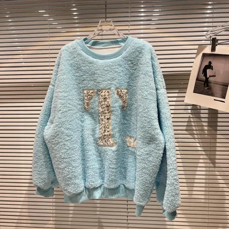 

Новинка Зима 2021, толстый теплый свитшот из флиса с надписью стстразы и бусинами, пушистая куртка