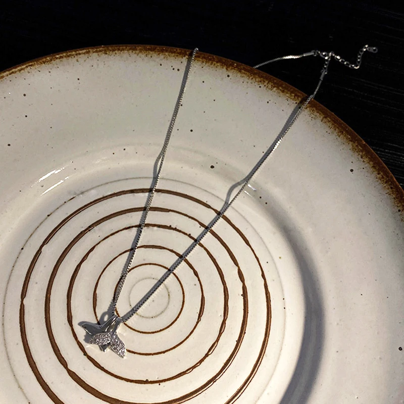 

Trendy Exquisite 316L Stainless Steel Plated Silver Dolphin Mermaid Fish Tail Drop Chain Necklace for Women Girl Jewelry Zircon