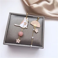 korean version of the new cat fan asymmetric womens earrings flower pearl wild earrings fashion jewelry wholesale