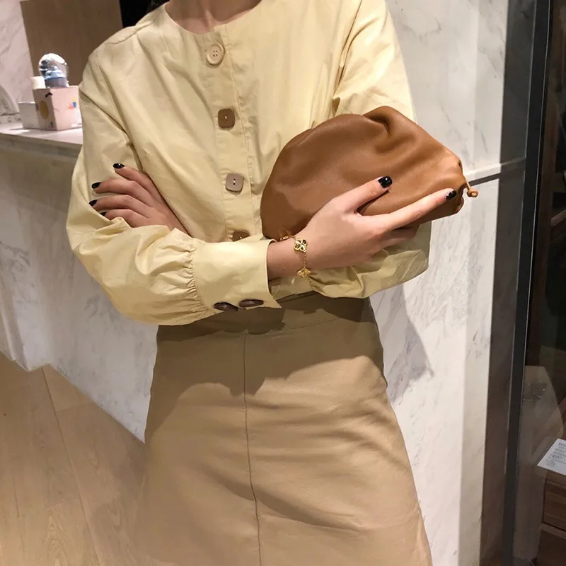 

2020 new party bag cloud bag soft leather cowhide female bag personality fashion one shoulder messenger bag dumpling clutch bag