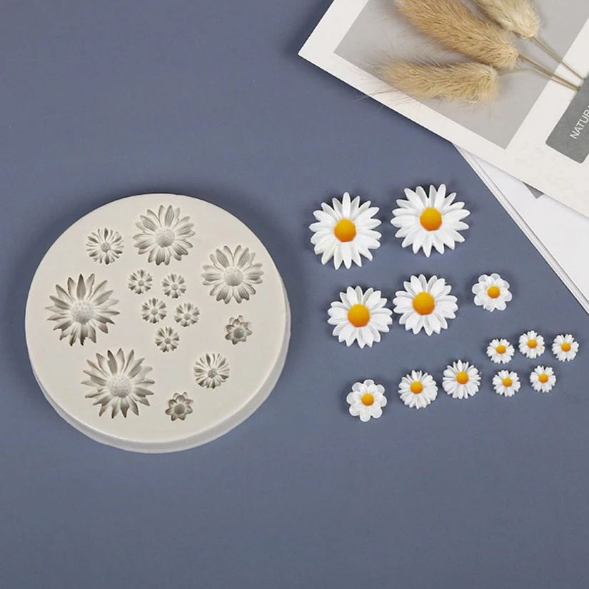 

Daisy Silicone Mold Wild Chrysanthemum Flower Shape Molds Epoxy Resin Mould Baking Mold 3D Fondant Cake Decorating Tools