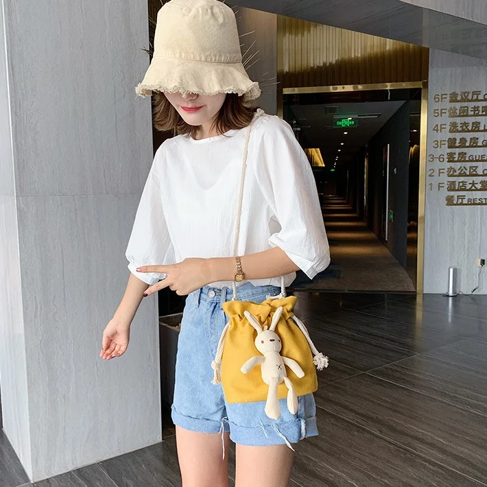 

Yuhua 2020 new woman handbags, fashion korean version messenger bag, casual women shoulder bag, trend canvas bucket bags.