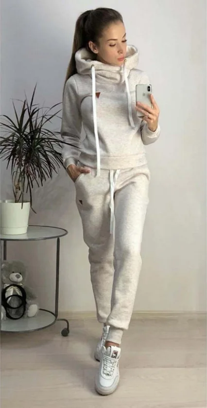 2018 спортивный костюм осень-зима Для женщин с принтом букв 0-образным вырезом