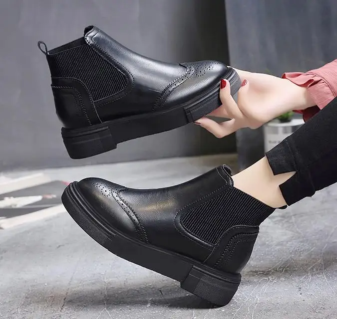 Женские ботильоны; сезон весна-осень; модные простые кожаные ботинки на платформе без застежки; bota feminina; кожаные ботинки на плоской подошве