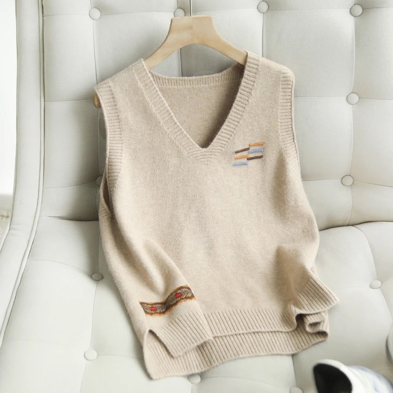 

Sweater Vest Women V-neck Solid Simple Slim All-match Casual Korean Style Teens Chic Fashion Autumn Winter Sleeveless Sweaters
