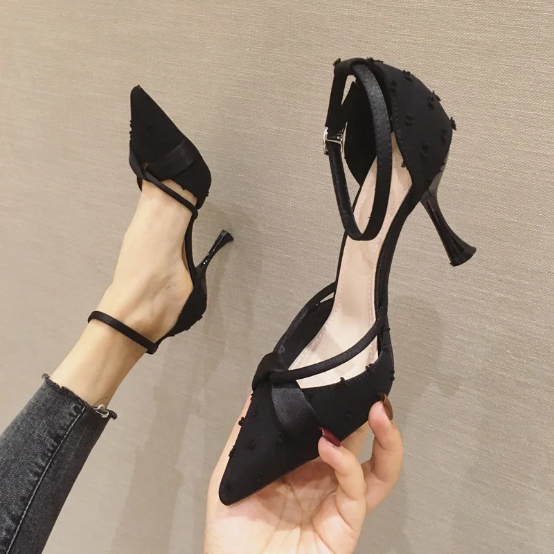 

2020 spring and summer all-match pointed toe stiletto sexy net red single shoes shallow mouth fashion work shoes women's shoes