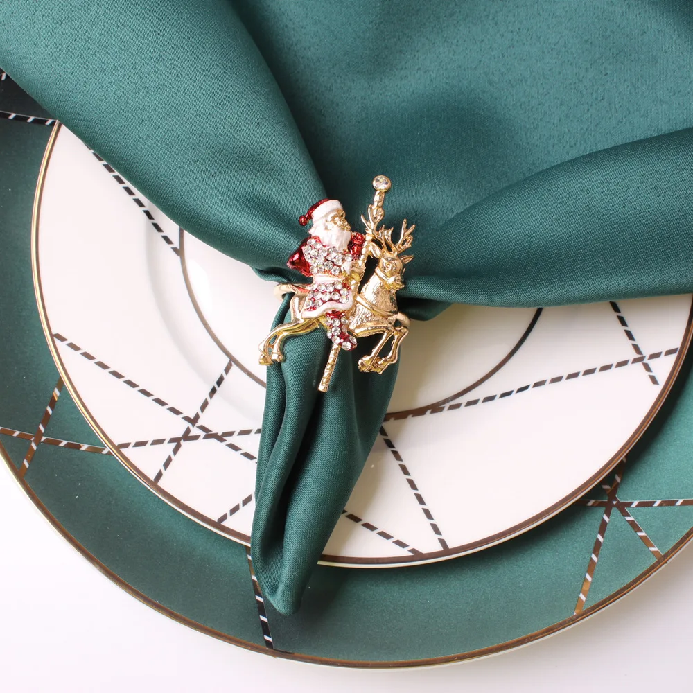 

4PCS metal napkin ring alloy Christmas reindeer napkin buckle Santa Claus napkin ring napkin ring desktop decoration accessories