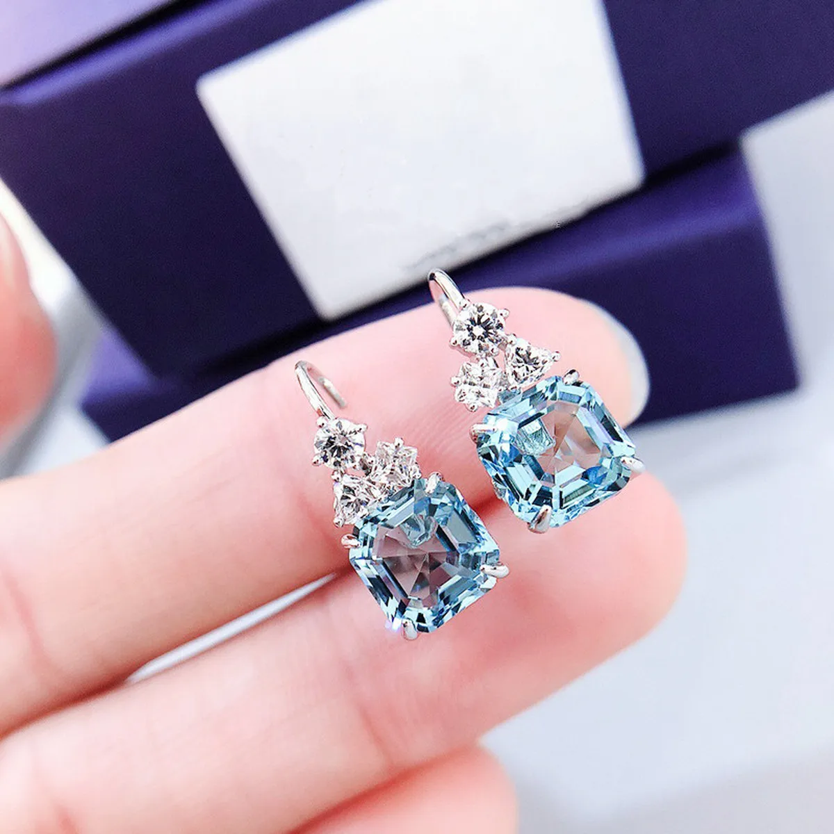 

2021 Fashion Jewelry High Quality SWA 1:1 Shining Blue Crystal Charm Women's Pendant Necklace Set Series Best Gift Wholesale