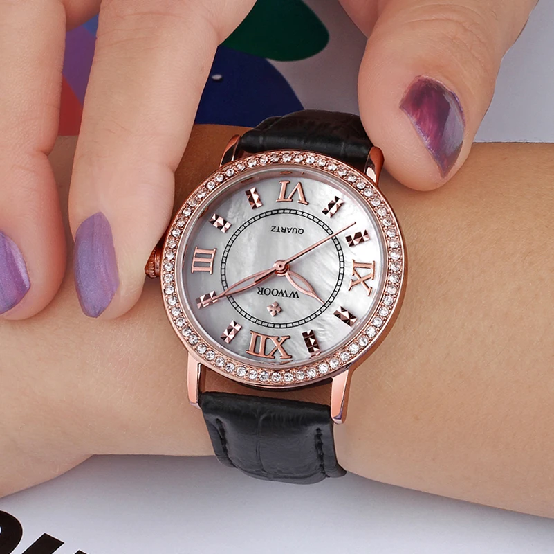 

2021 New WWOOR Women Watches Top Brand Luxury Exquisite Diamond Leather Strap Quartz Watches Casual Dress Waterproof Reloj Mujer