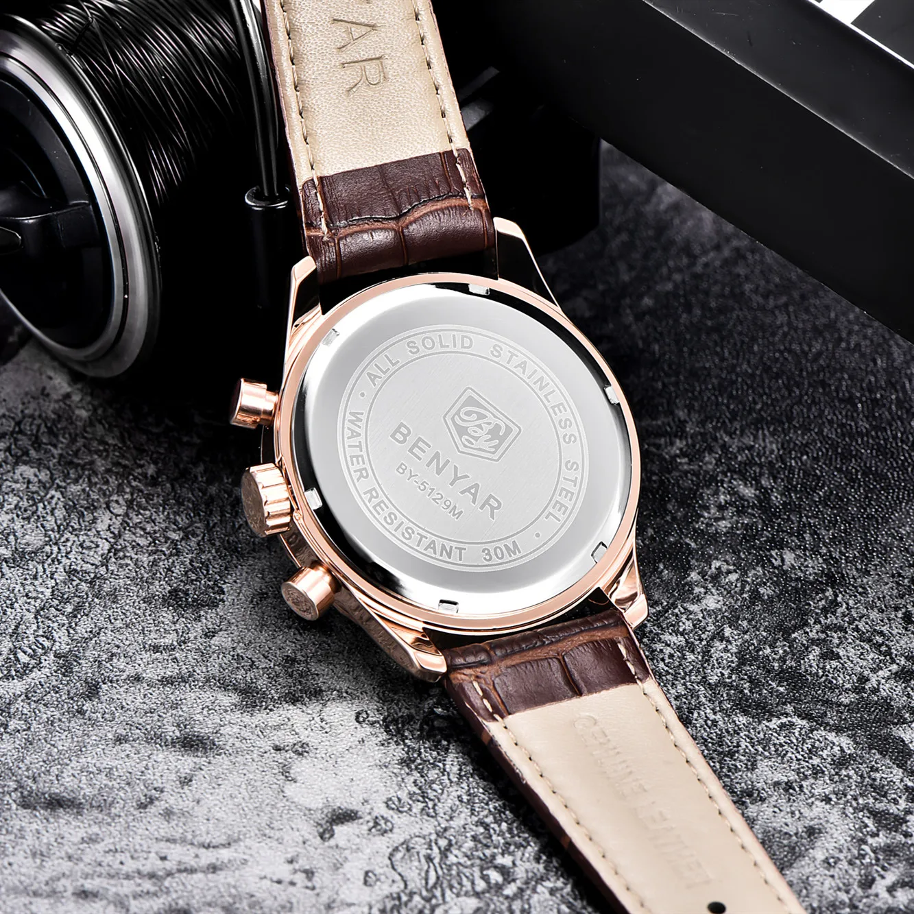 

Men Watches Top Brand Sports Watch Man Luminous Waterproof Leather Band Military Quartz Watch Clock Men Relogio Masculino