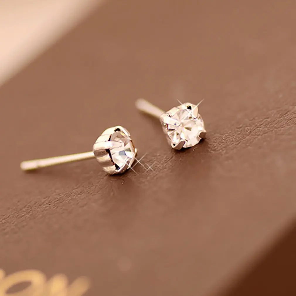

2020 New Diamond Alloy Fashion Vogue Stud Earrings Ear Hoop Drop Earing Female Jewelry Ear Decoration For Women Ear Accessories