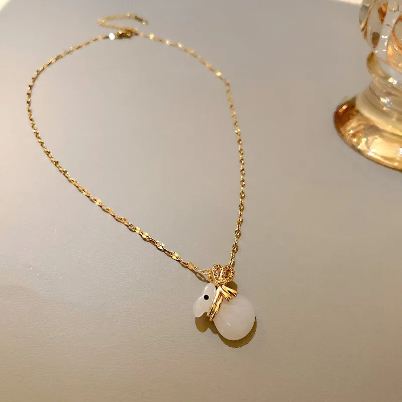 

2021 New Contracted Fresh Sweet Lovely Pendant Necklaces Fashion Joker Fine Korean Women Temperament Short Necklace Jewelry