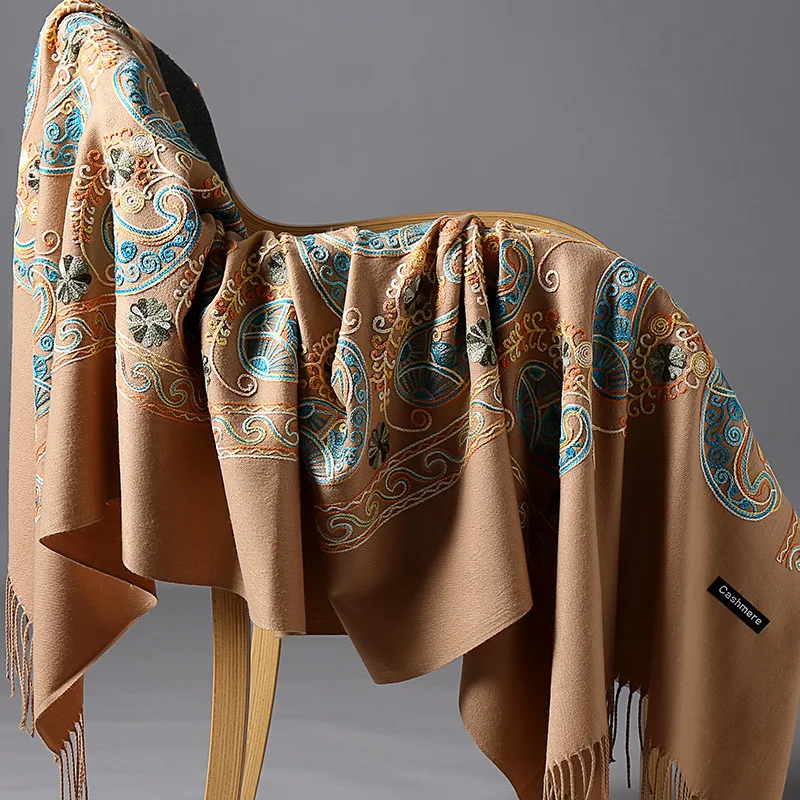 Новый популярный женский длинный шарф с вышивкой лотоса на осень и зиму модная