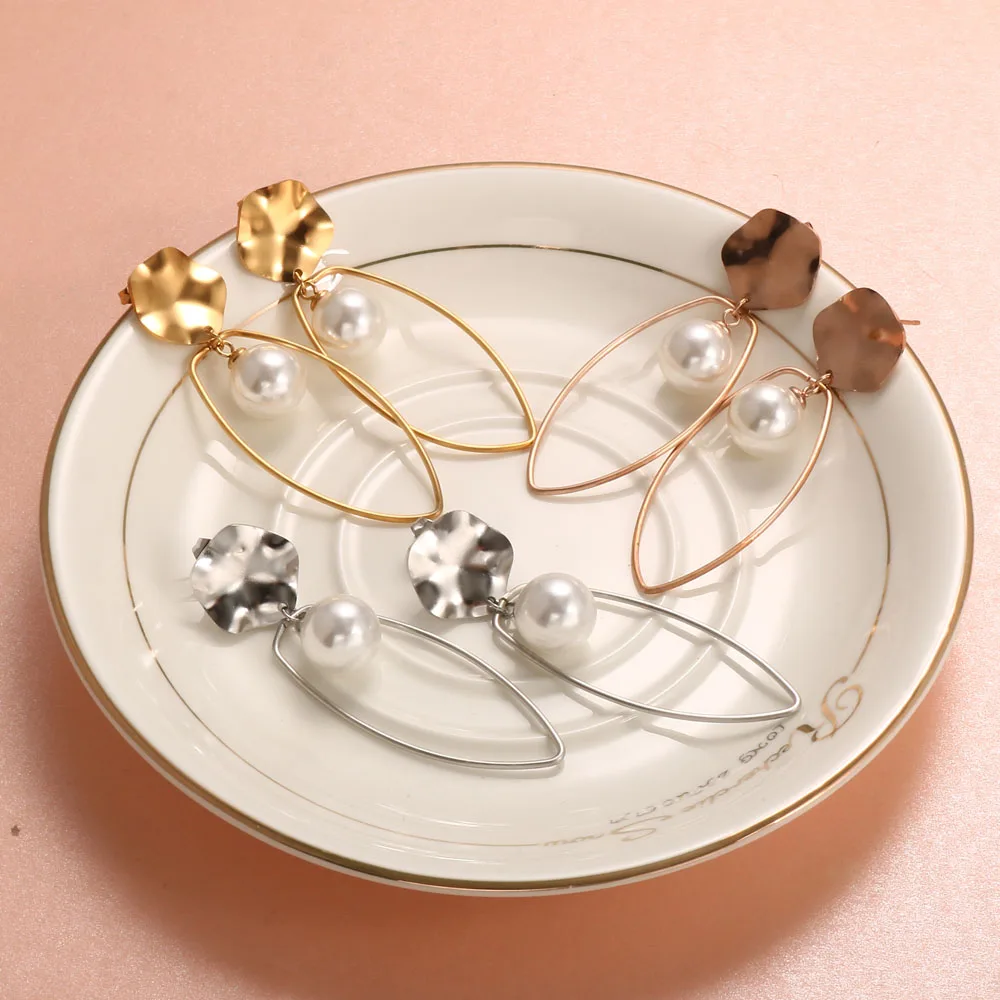 

Wedding Jewelry Pearl Irregular Charm Geometric Statement Long Hollowed Earrings For Women Stud Earrings Fashion Jewelry 2020